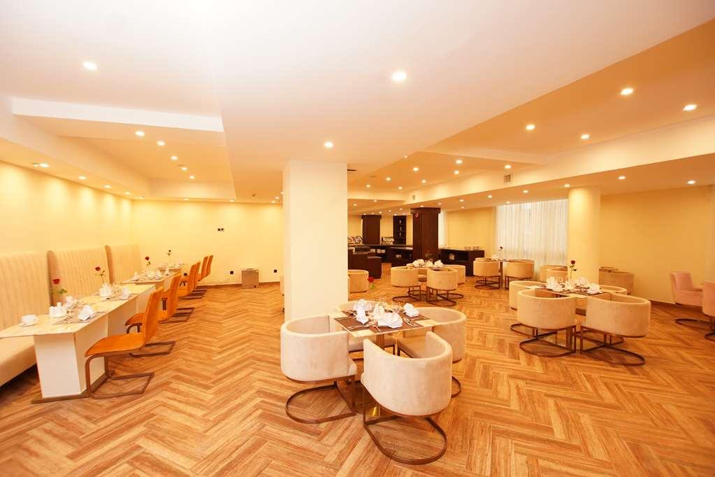 Best Western Premier Dynasty Addis Abeba Restaurant bilde
